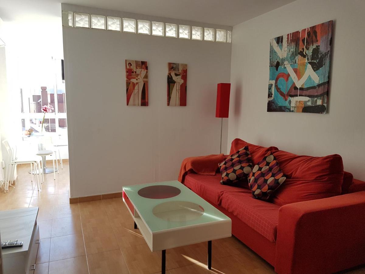 Mini Penthouse Close To Beach With Nice Seaviews Nerja Buitenkant foto